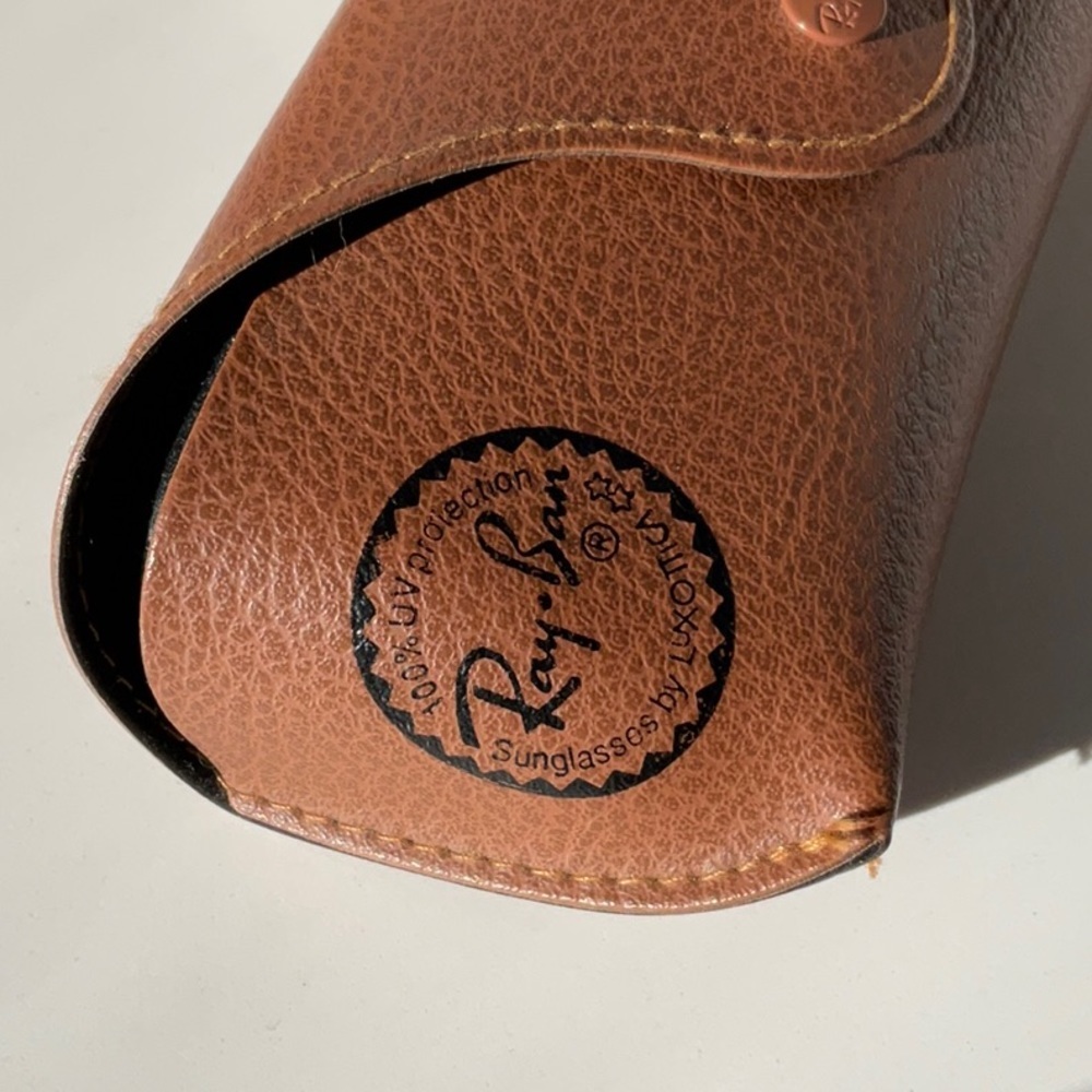 Authentic RAY-BAN brown leather sunglass case - Picture 3 of 7
